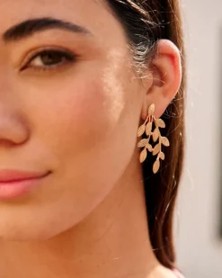 Polin et moi BISUTERÍA|COMPLEMENTOS>Pendientes Pétalos Leticia Oro